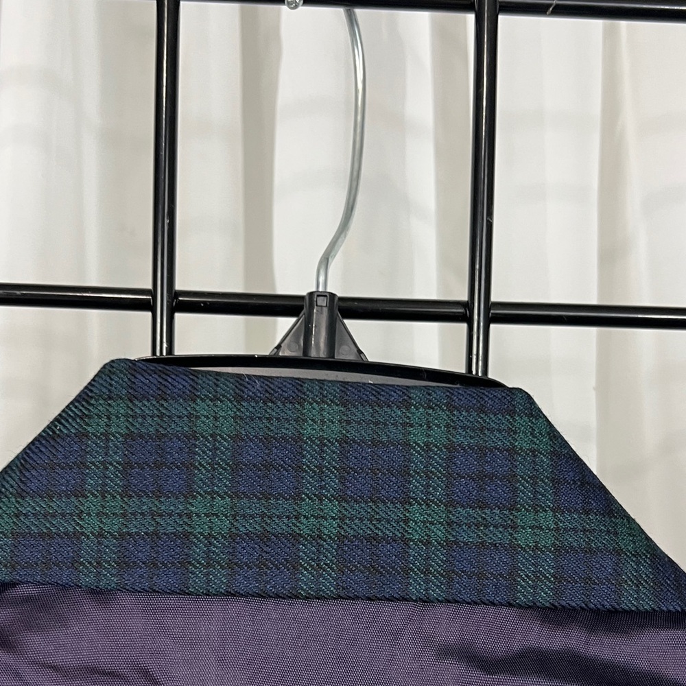 Plaid Zip-Up Vest from MAGGIE LAWRENCE - Picture 9 of 11